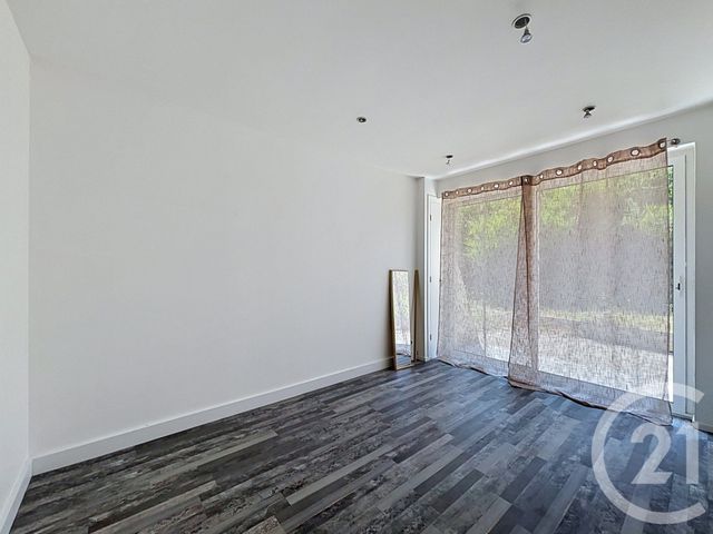 Maison &agrave; vendre - 7 pi&egrave;ces - 146 m2 - St Genes Champanelle - 63 - AUVERGNE