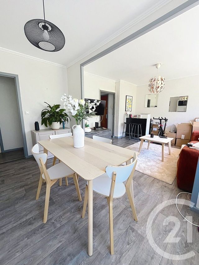 Appartement F3 bis &agrave; louer - 3 pi&egrave;ces - 67,74 m2 - Clermont Ferrand - 63 - AUVERGNE