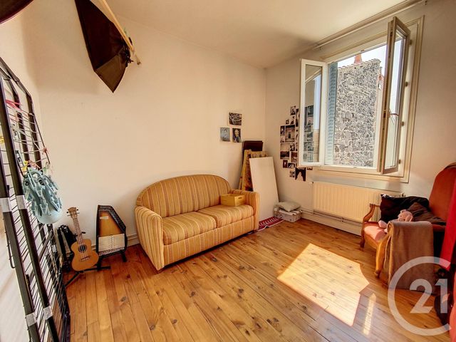 Appartement F3 &agrave; louer - 4 pi&egrave;ces - 60,30 m2 - Clermont Ferrand - 63 - AUVERGNE