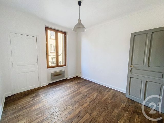 Appartement F3 &agrave; louer - 3 pi&egrave;ces - 77,08 m2 - Clermont Ferrand - 63 - AUVERGNE