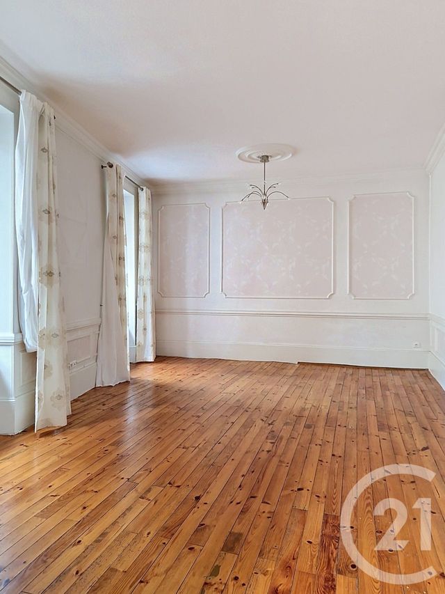Maison &agrave; vendre - 8 pi&egrave;ces - 130,12 m2 - Royat - 63 - AUVERGNE