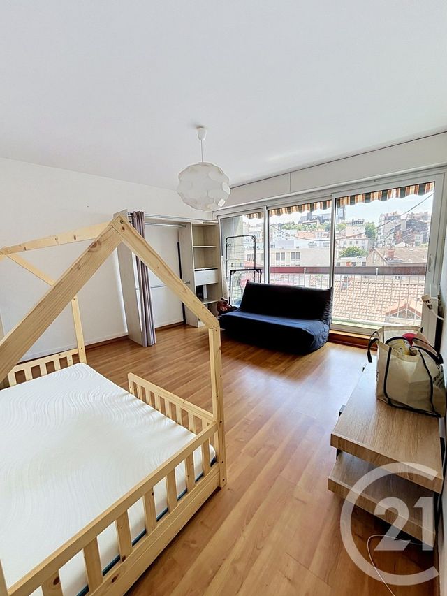 Appartement F3 &agrave; louer - 3 pi&egrave;ces - 62,53 m2 - Clermont Ferrand - 63 - AUVERGNE