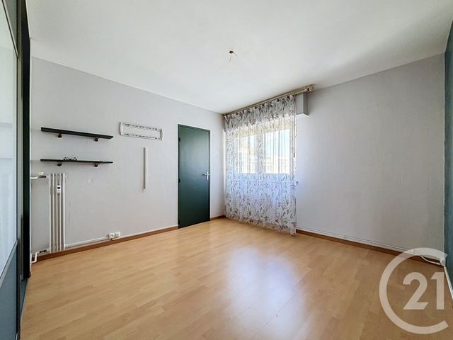 Appartement F4 &agrave; vendre - 4 pi&egrave;ces - 69,51 m2 - Chamalieres - 63 - AUVERGNE