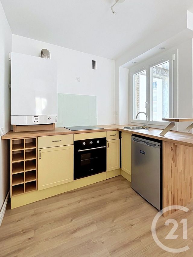 Appartement F2 &agrave; louer - 2 pi&egrave;ces - 43,99 m2 - Clermont Ferrand - 63 - AUVERGNE