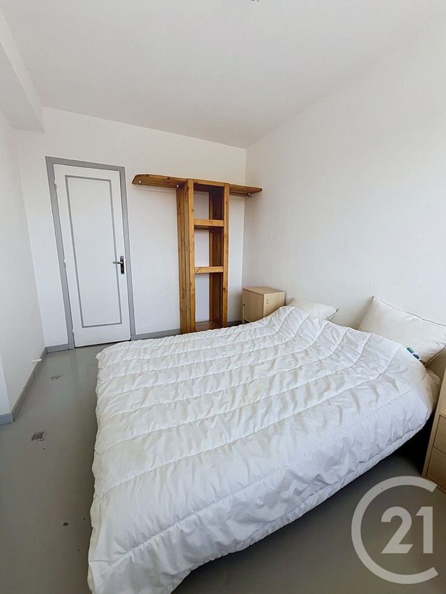 Appartement F2 &agrave; louer - 2 pi&egrave;ces - 43,04 m2 - Clermont Ferrand - 63 - AUVERGNE