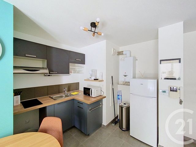 Appartement F2 &agrave; louer - 2 pi&egrave;ces - 41,52 m2 - Clermont Ferrand - 63 - AUVERGNE