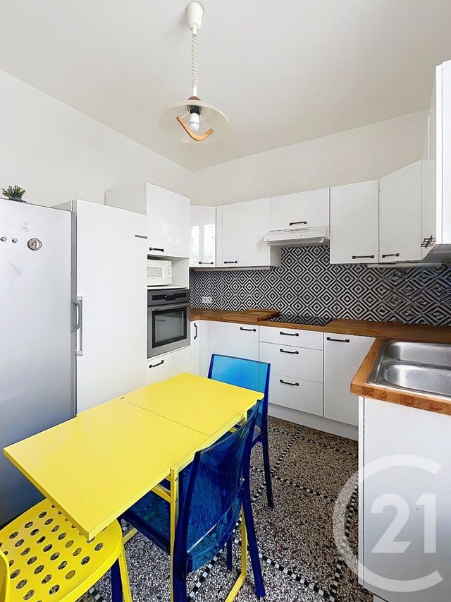 Maison &agrave; louer - 6 pi&egrave;ces - 165,72 m2 - Clermont Ferrand - 63 - AUVERGNE