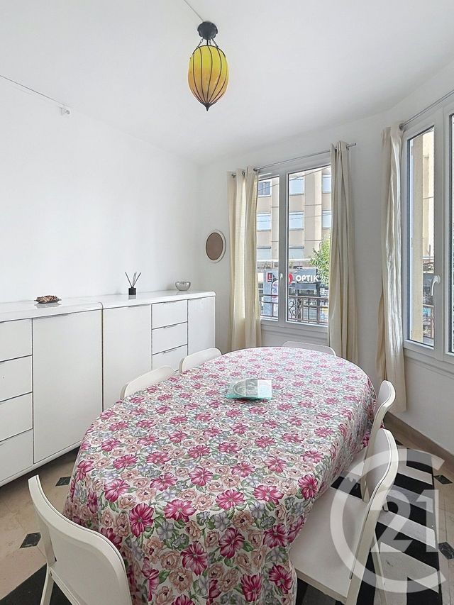 Maison &agrave; louer - 6 pi&egrave;ces - 165,72 m2 - Clermont Ferrand - 63 - AUVERGNE