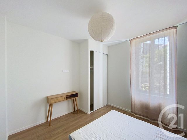 Appartement F3 &agrave; louer - 3 pi&egrave;ces - 48,28 m2 - Clermont Ferrand - 63 - AUVERGNE