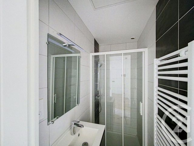 Appartement F3 &agrave; louer - 3 pi&egrave;ces - 48,28 m2 - Clermont Ferrand - 63 - AUVERGNE