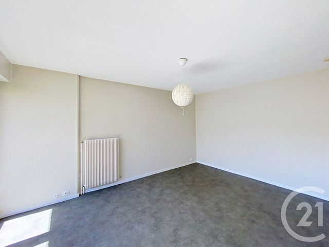 Appartement F1 &agrave; louer - 1 pi&egrave;ce - 28,23 m2 - Chamalieres - 63 - AUVERGNE