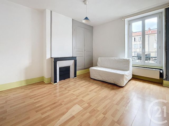Appartement F1 &agrave; louer - 1 pi&egrave;ce - 32,70 m2 - Clermont Ferrand - 63 - AUVERGNE