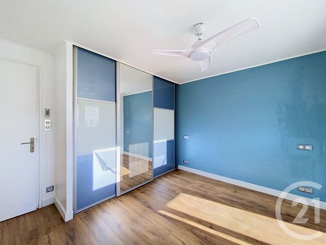 Appartement F3 &agrave; louer - 3 pi&egrave;ces - 82,45 m2 - Clermont Ferrand - 63 - AUVERGNE