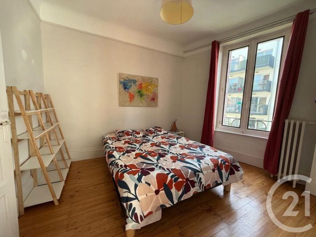 Appartement F3 &agrave; louer - 3 pi&egrave;ces - 64,76 m2 - Clermont Ferrand - 63 - AUVERGNE