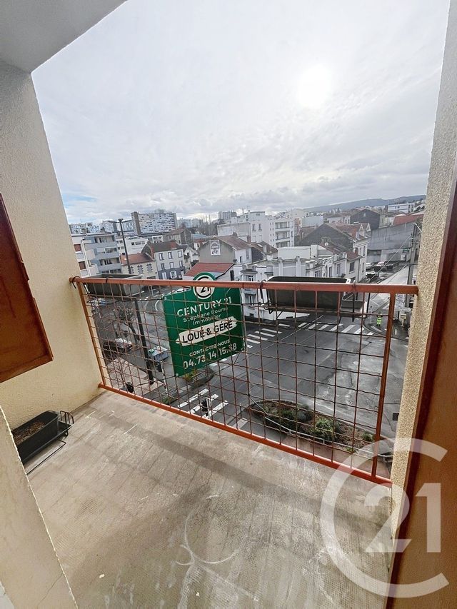 Appartement Chambre &agrave; louer - 1 pi&egrave;ce - 19,60 m2 - Clermont Ferrand - 63 - AUVERGNE
