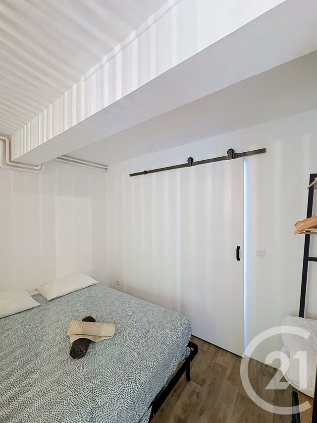 Appartement F1 bis &agrave; louer - 2 pi&egrave;ces - 30,19 m2 - Chamalieres - 63 - AUVERGNE