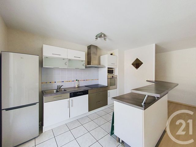 Appartement F3 &agrave; louer - 3 pi&egrave;ces - 63,87 m2 - Clermont Ferrand - 63 - AUVERGNE