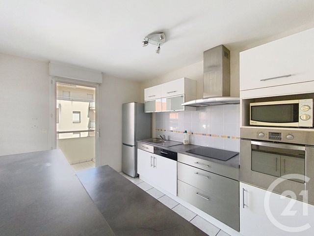 Appartement F3 &agrave; louer - 3 pi&egrave;ces - 63,87 m2 - Clermont Ferrand - 63 - AUVERGNE