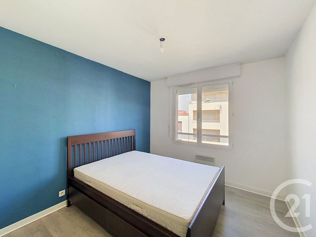 Appartement F3 &agrave; louer - 3 pi&egrave;ces - 63,87 m2 - Clermont Ferrand - 63 - AUVERGNE