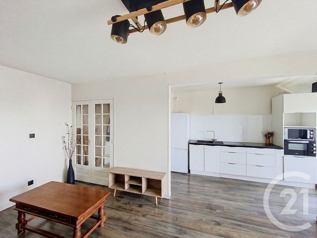 Appartement F2 &agrave; louer - 3 pi&egrave;ces - 49,53 m2 - Clermont Ferrand - 63 - AUVERGNE