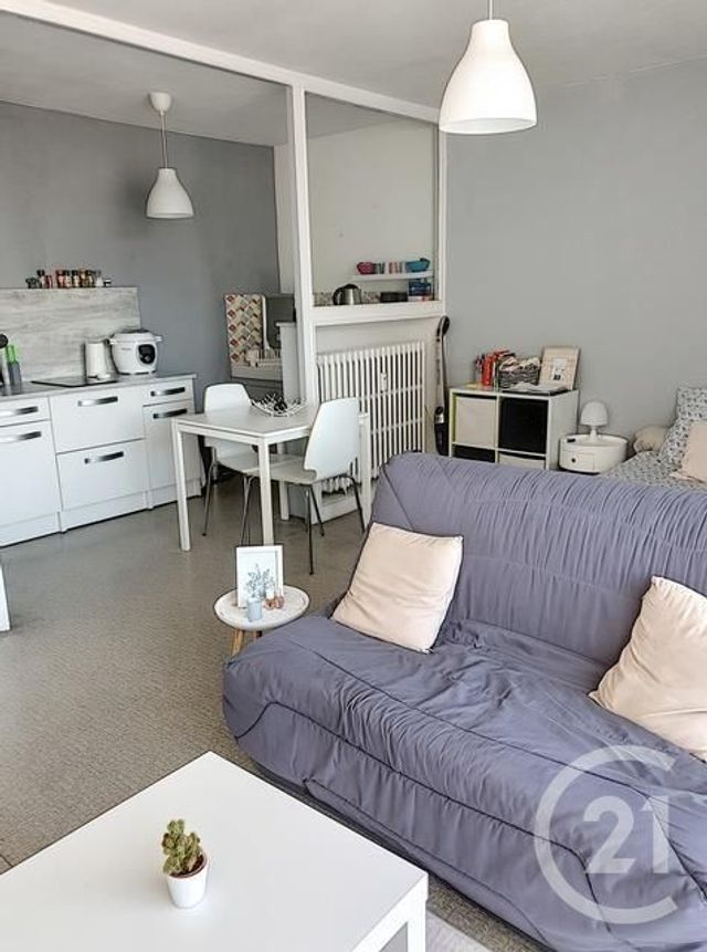 Appartement F1 &agrave; louer - 1 pi&egrave;ce - 33,08 m2 - Clermont Ferrand - 63 - AUVERGNE