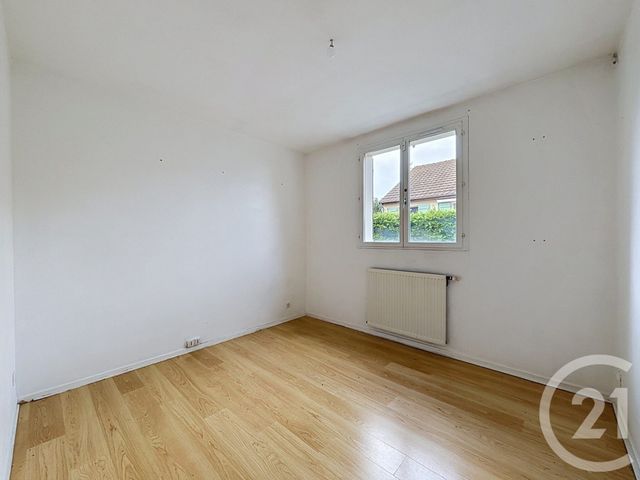Maison &agrave; vendre - 6 pi&egrave;ces - 118 m2 - Perignat Les Sarlieve - 63 - AUVERGNE