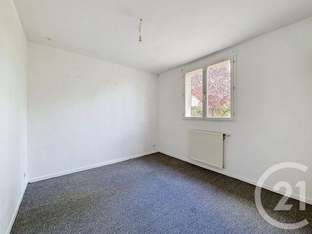 Maison &agrave; vendre - 6 pi&egrave;ces - 118 m2 - Perignat Les Sarlieve - 63 - AUVERGNE