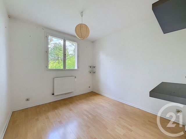 Maison &agrave; vendre - 6 pi&egrave;ces - 118 m2 - Perignat Les Sarlieve - 63 - AUVERGNE