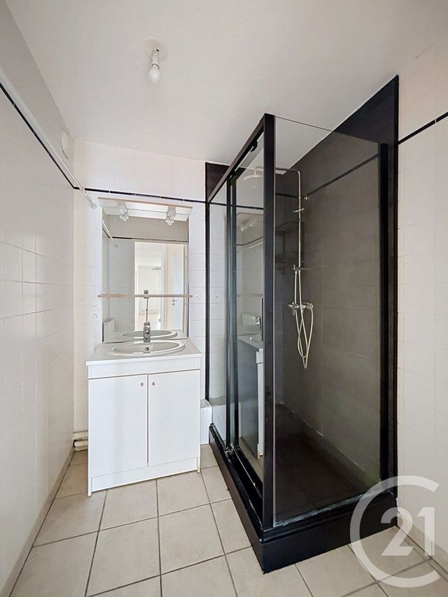Appartement F4 &agrave; vendre - 4 pi&egrave;ces - 70,16 m2 - Clermont Ferrand - 63 - AUVERGNE