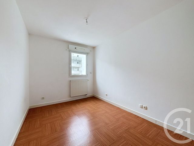 Appartement F4 &agrave; vendre - 4 pi&egrave;ces - 70,16 m2 - Clermont Ferrand - 63 - AUVERGNE