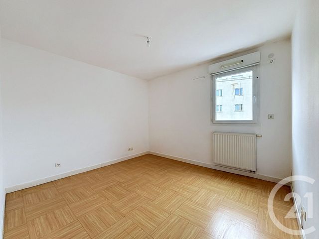 Appartement F4 &agrave; vendre - 4 pi&egrave;ces - 70,16 m2 - Clermont Ferrand - 63 - AUVERGNE