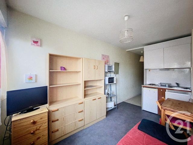 Appartement Studio &agrave; louer - 1 pi&egrave;ce - 16,62 m2 - Clermont Ferrand - 63 - AUVERGNE