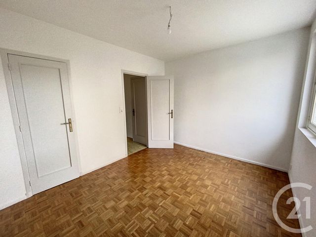 Appartement F5 &agrave; louer - 5 pi&egrave;ces - 79,08 m2 - Clermont Ferrand - 63 - AUVERGNE