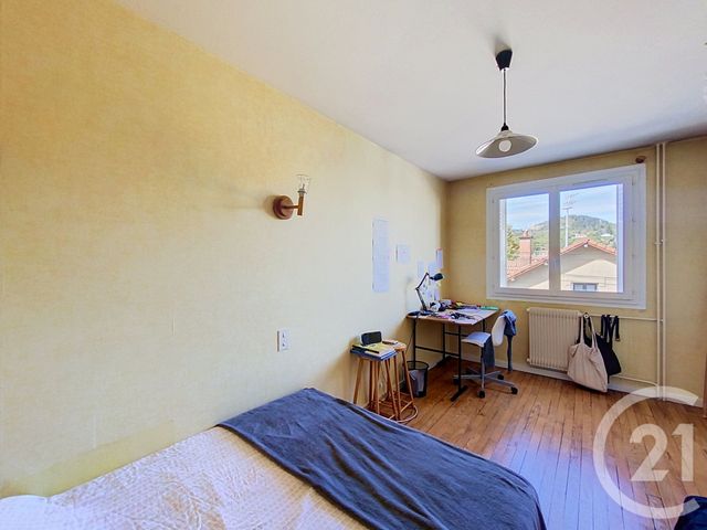 Appartement F2 &agrave; louer - 2 pi&egrave;ces - 42,02 m2 - Clermont Ferrand - 63 - AUVERGNE