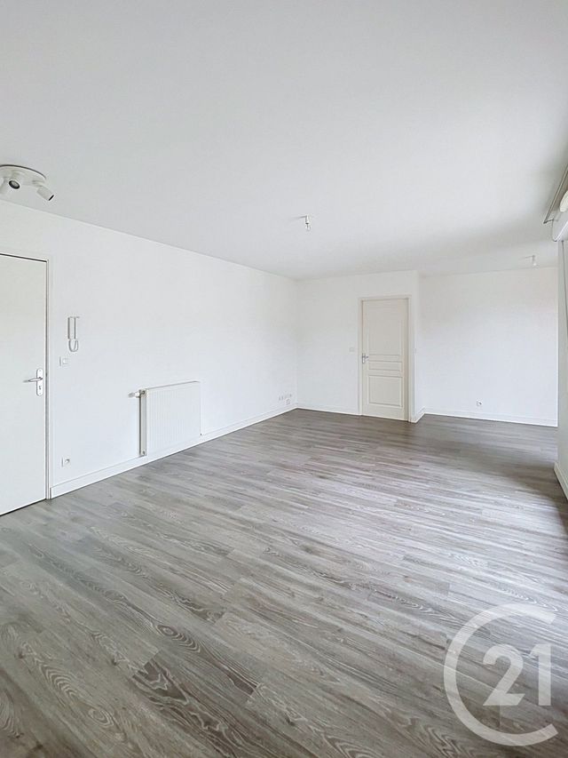 Appartement F2 bis &agrave; vendre - 2 pi&egrave;ces - 56,33 m2 - Clermont Ferrand - 63 - AUVERGNE