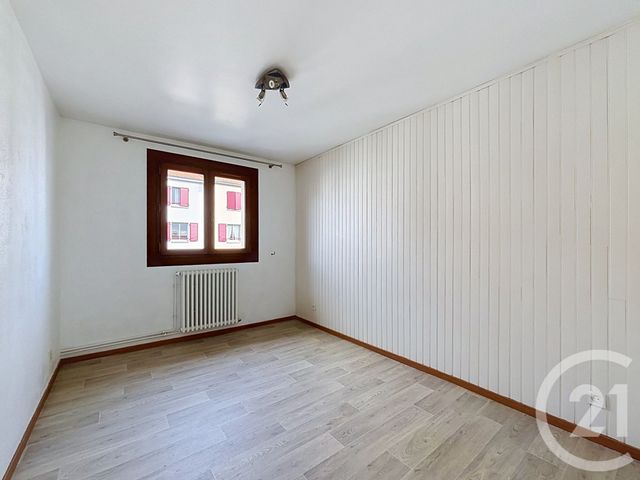 Appartement F3 &agrave; vendre - 3 pi&egrave;ces - 62,11 m2 - Clermont Ferrand - 63 - AUVERGNE