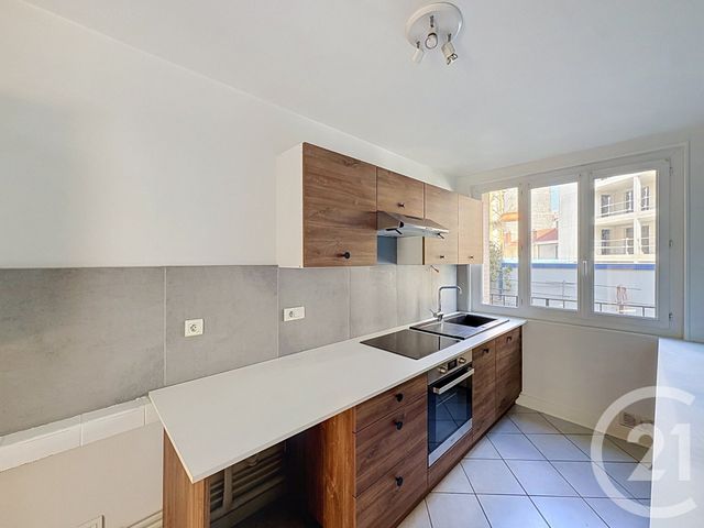 Appartement F3 &agrave; louer - 3 pi&egrave;ces - 60,16 m2 - Clermont Ferrand - 63 - AUVERGNE