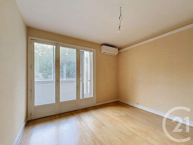Appartement F3 &agrave; vendre - 3 pi&egrave;ces - 74,11 m2 - Chamalieres - 63 - AUVERGNE