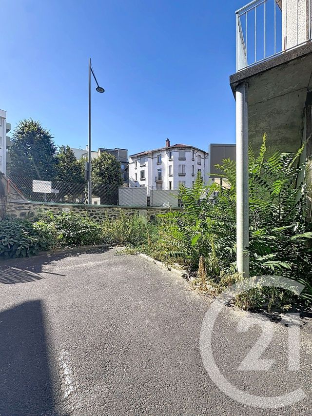 Parking &agrave; louer - 4 m2 - Clermont Ferrand - 63 - AUVERGNE