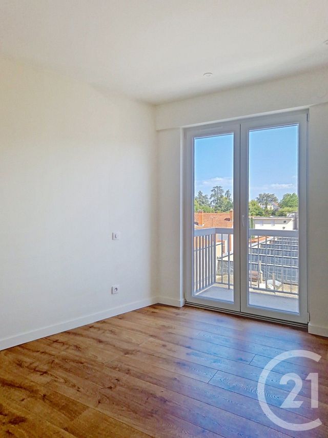 Appartement T6 &agrave; vendre - 5 pi&egrave;ces - 100,52 m2 - Chamalieres - 63 - AUVERGNE