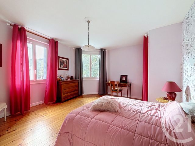 Appartement F4 &agrave; vendre - 4 pi&egrave;ces - 109 m2 - Clermont Ferrand - 63 - AUVERGNE