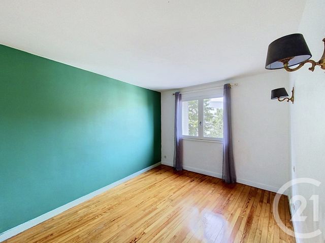 Appartement F3 &agrave; louer - 3 pi&egrave;ces - 79,08 m2 - Beaumont - 63 - AUVERGNE