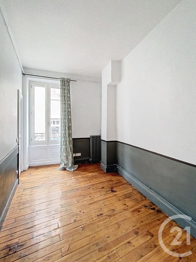 Appartement F3 &agrave; louer - 3 pi&egrave;ces - 76,87 m2 - Clermont Ferrand - 63 - AUVERGNE