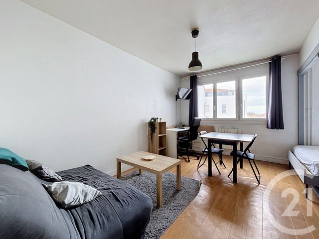 Appartement 1 pièce 29 m² · à Clermont-Ferrand · 28,5 m² · 78 300 €