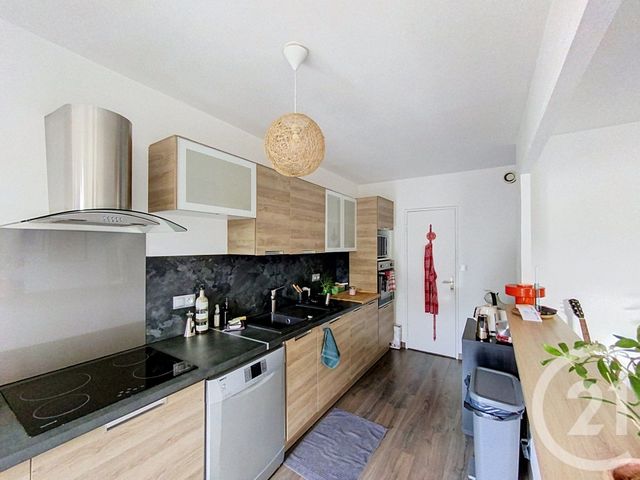 Appartement F3 &agrave; louer - 3 pi&egrave;ces - 66,83 m2 - Clermont Ferrand - 63 - AUVERGNE