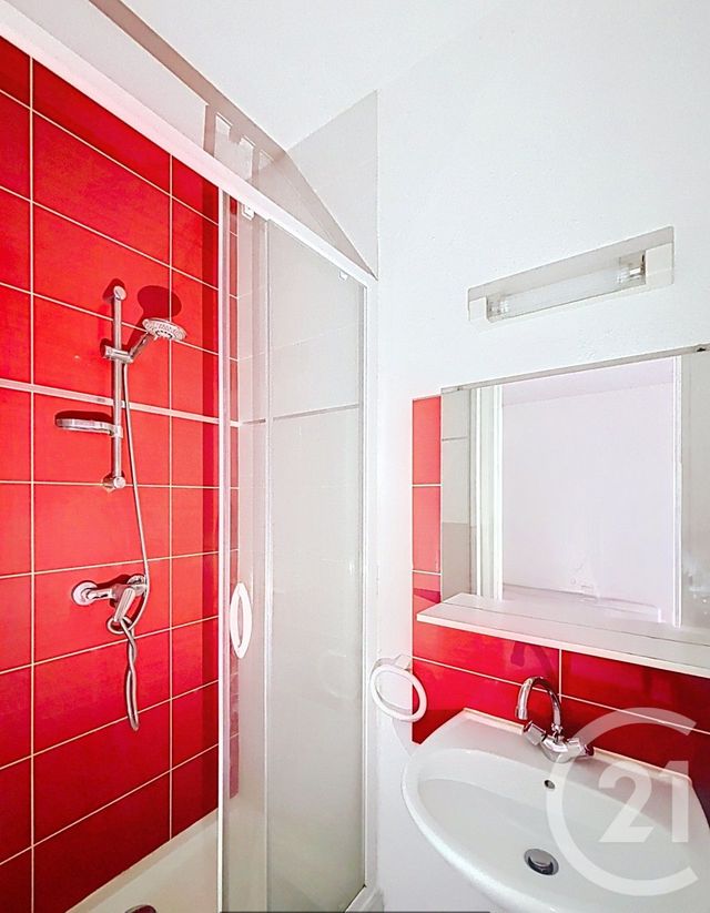 Appartement F1 &agrave; vendre - 1 pi&egrave;ce - 25,80 m2 - Clermont Ferrand - 63 - AUVERGNE