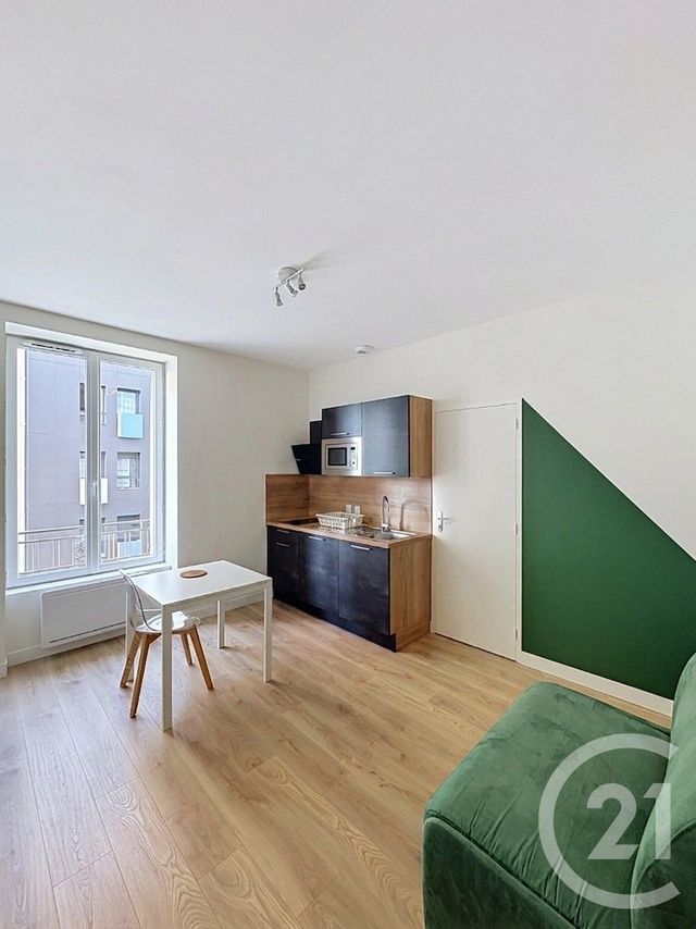 Appartement Studio &agrave; louer - 1 pi&egrave;ce - 19,35 m2 - Clermont Ferrand - 63 - AUVERGNE