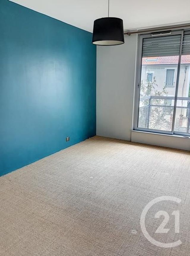 Appartement F3 &agrave; louer - 3 pi&egrave;ces - 90,45 m2 - Chamalieres - 63 - AUVERGNE