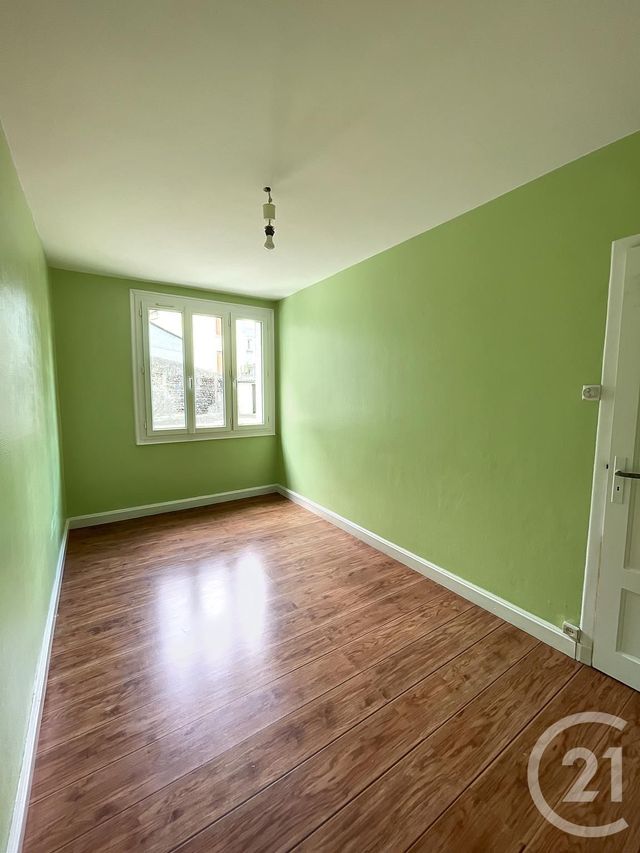 Appartement F3 &agrave; louer - 3 pi&egrave;ces - 59 m2 - Clermont Ferrand - 63 - AUVERGNE
