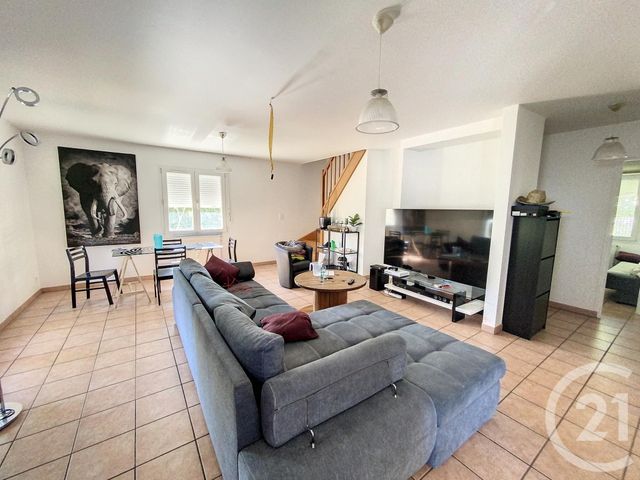 Maison &agrave; louer - 9 pi&egrave;ces - 139,08 m2 - Gerzat - 63 - AUVERGNE